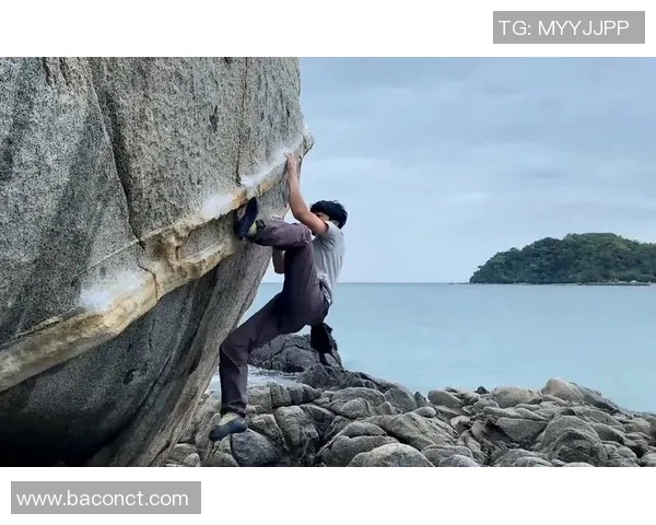 杭州攀岩队耐力之争引发热议攀岩运动的未来与发展探讨 杭州攀岩队耐力之争引发热议攀岩运动的未来与发展探讨