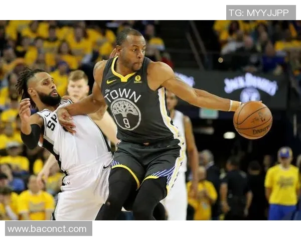 勇士与马刺激战正酣体育盛宴引爆球迷热情