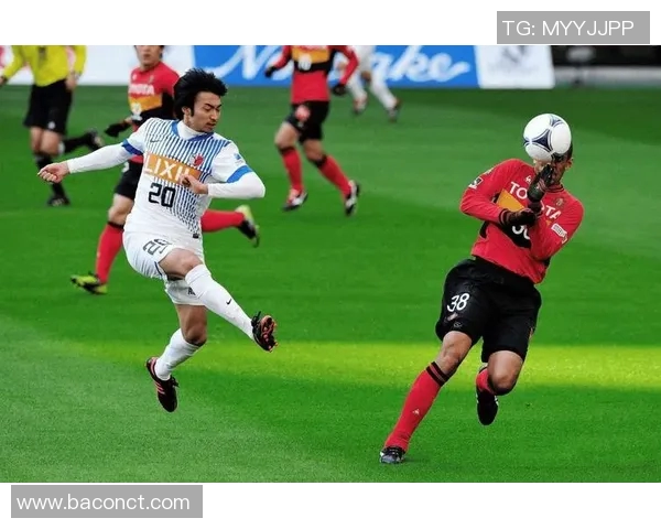 德岛漩涡与京都绿茵的激烈对决展现足球魅力与团队精神的巅峰之战