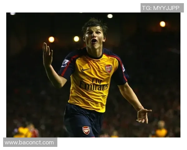 曼联与利物浦巅峰对决视频直播尽在腾讯体育精彩回放不容错过 曼联与利物浦巅峰对决视频直播尽在腾讯体育精彩回放不容错过