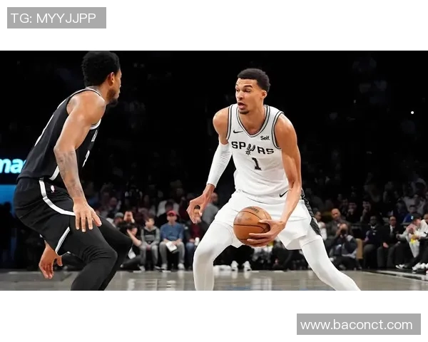 湖人对阵篮网比赛数据分析及精彩瞬间回顾 湖人对阵篮网比赛数据分析及精彩瞬间回顾