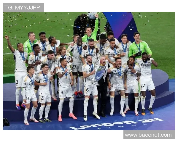 皇马与曼联精彩对决回放经典时刻重温与分析