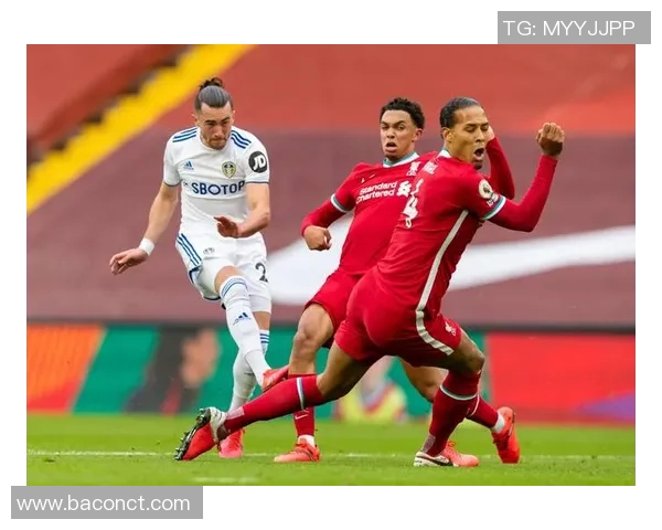 诺维奇主场迎战利兹联队期待精彩对决与激烈竞争