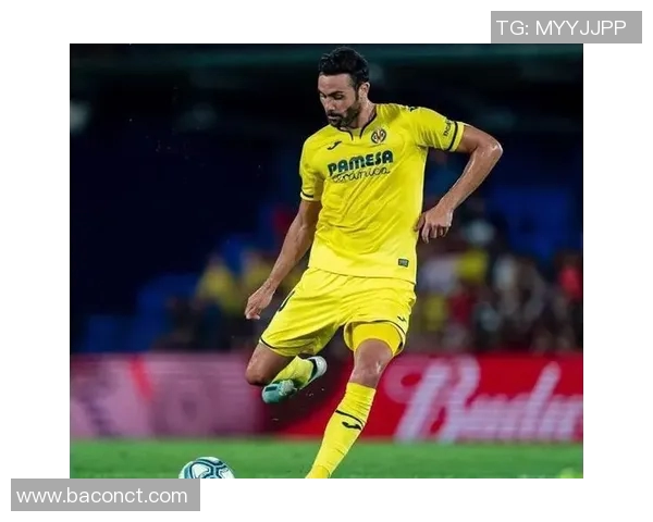 卡昂与洛里昂激战正酣比分悬念不断引发球迷热议